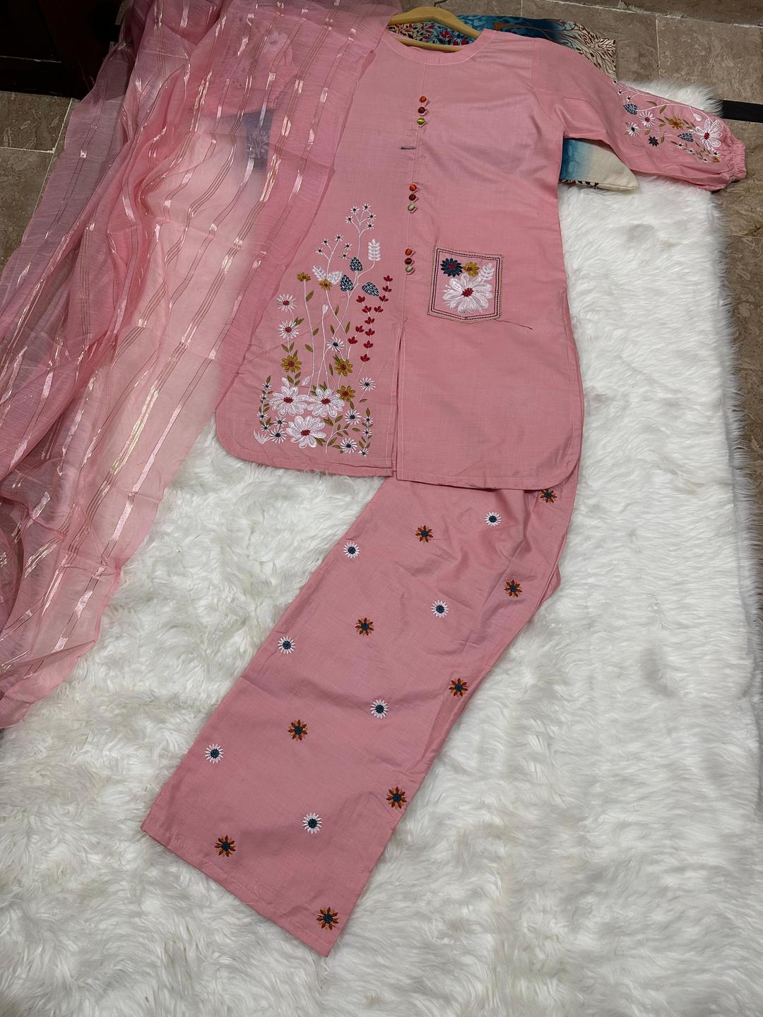 Sakoon 3 Pcs Women’s Stitched Embroidered Suit with Printed Dupatta & Flapper