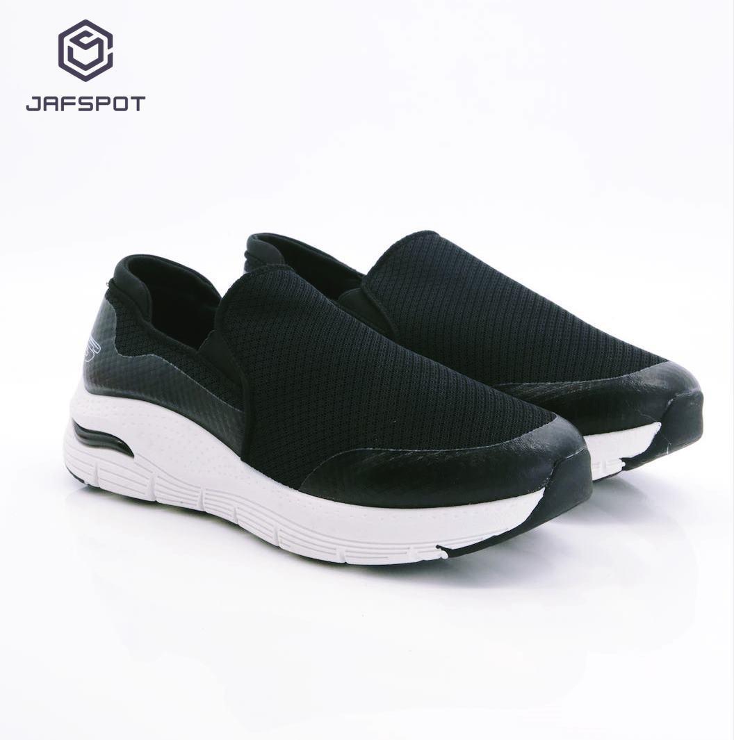 Men’s Slip-On Sneakers – Mesh Fabric with Rubber Sole