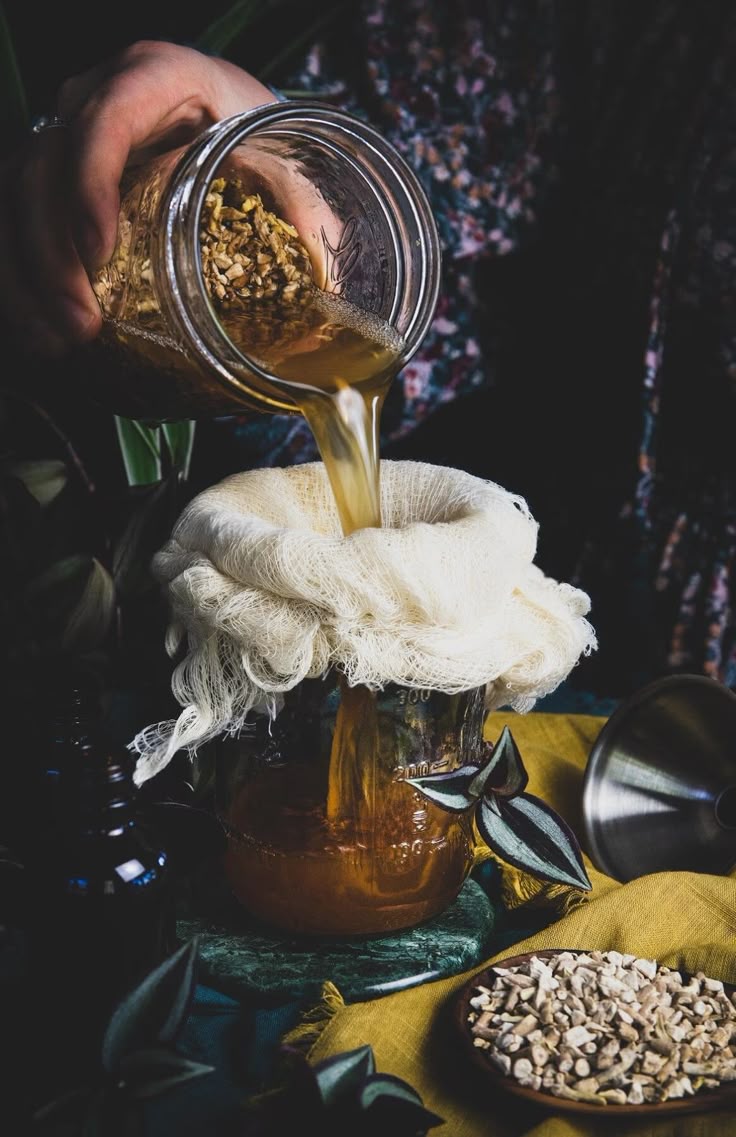 Premium Herbal Shampoo , Natural Hair Care Solution